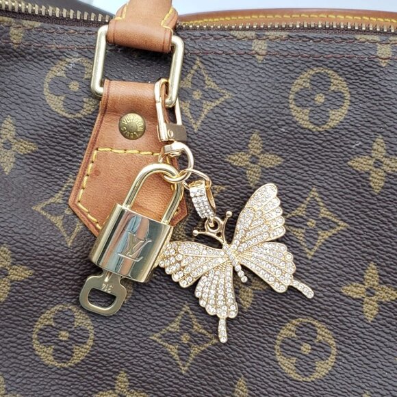 100% Authentic Louis Vuitton Lock and Key Keycharm - Picture 5 of 5